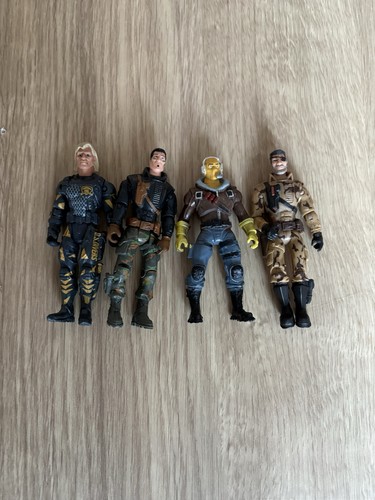Action figures set - figures, 4