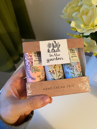 The garden hand cream - in,
