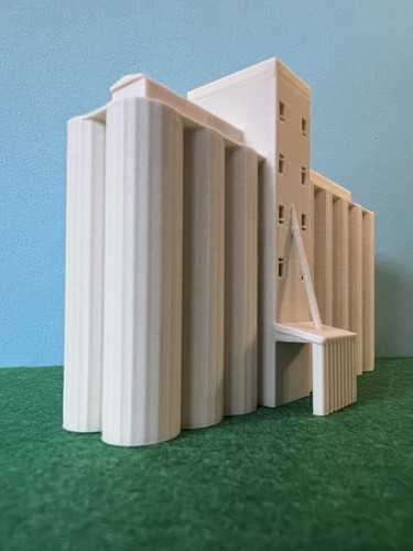 Gauge 450 model railway - 1:450,