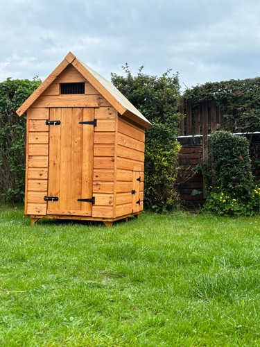 Chicken coop rabbit hutch - coop, dog