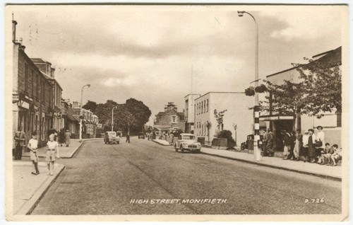 High street monifieth - high, street,