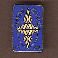BUTLINS HOLIDAY CAMP CLACTON 1963 ORIGINAL VINTAGE  ENAMEL PIN BADGE
