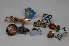 10x Supreme pins metal badges