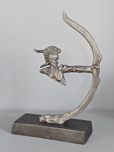 Sioux indian warrior statue - warrior,