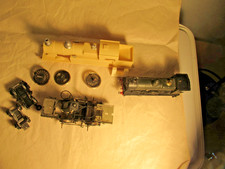 OO GAUGE KIT TANK LOCO BODY#400 + RANDOM UNRELATED BITS
