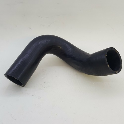 Flexible radiator hose for - radiator,