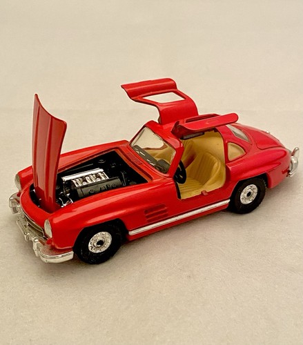 Corgi toy 1954 - 1954, red