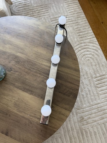 Lighting track mirror makeup - lighting,