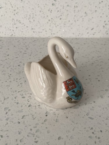 Vintage carlton china crested - china,