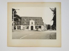 Large Photo Of Oatlands Drive Roundabout Weybridge c1960s Photo