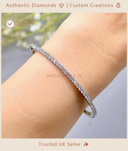 Round cut natural diamond - cut,