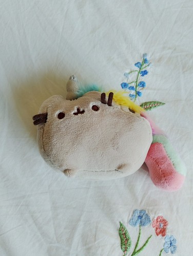 Small unicorn gund - small,