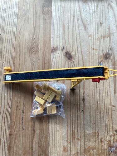 Britains farm elevator fyson - britains,