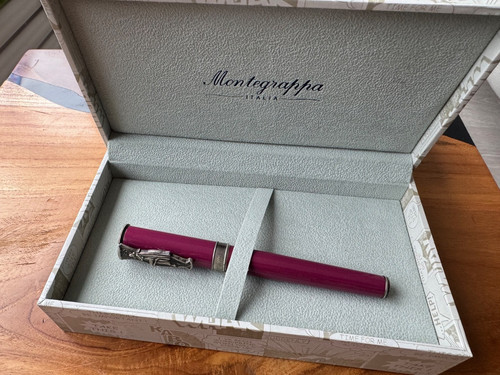 Montegrappa comics cat - comics,