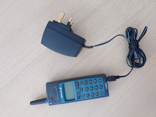 Sony ericsson a1018s - sony,