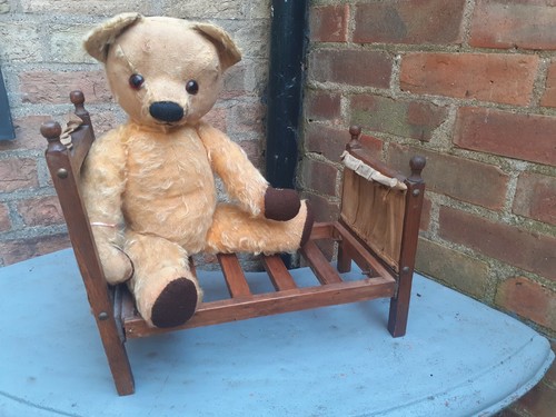Bed antique vintage doll - ,