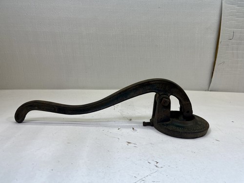 Vintage cast iron water pump - cast,