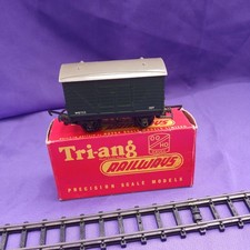 Triang Goods Van R11 -