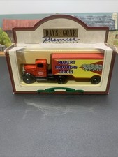 Lledo Days Gone By ROBERT BROTHERS CIRCUS 1935 Ford 3 Ton Articulated Truck