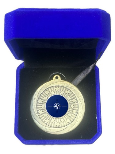 Nato award 60mm medal - award, (smb8)