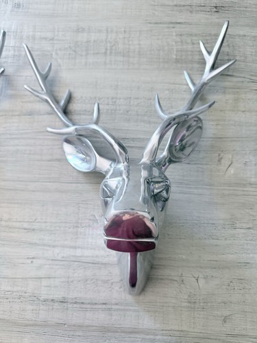Metal wall mount - wall, deer