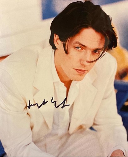 Hugh grant signed photograph - photograph,
