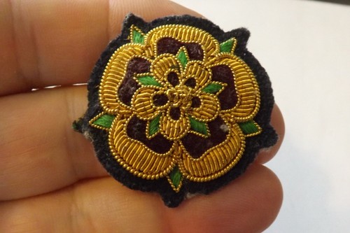 Military cloth bullion badge - cloth/bullion,