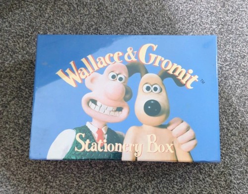 Wallace gromit stationery - &,