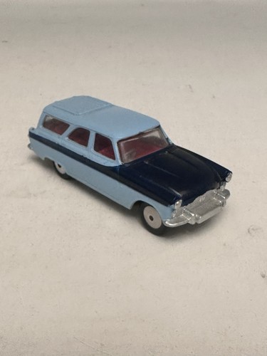 Corgi toys ford - zephyr, estate