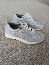 Womens Pavers Leather Trainers