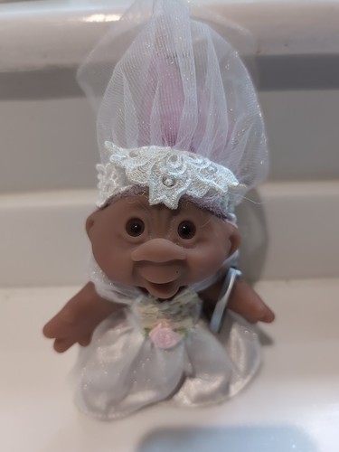 Vintage 1986 dam - dam, troll