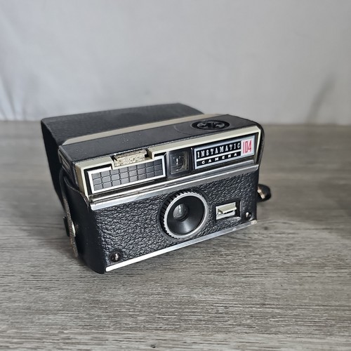 Vintage kodak instamatic 104 - vintage,