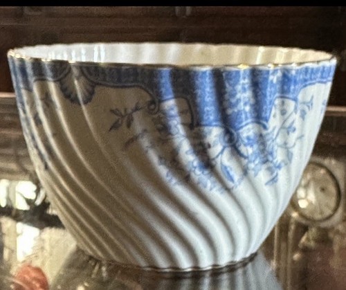 Antigue porcelain sugar bowl - sugar,