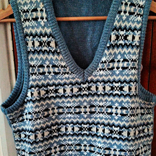 Boys fair isle knit - c&a,