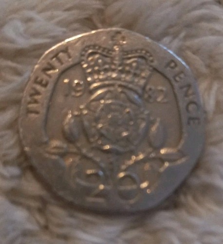 Rare 1982 20p coin - 20p,