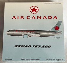 Inflight 200 Air Canada Boeing 767-233ER  C-GDSP “Silver Bullet”