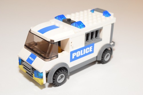 Lego 7286 prisoner transport - 7286,