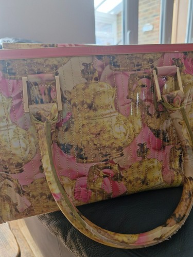 Yellow and pink patent