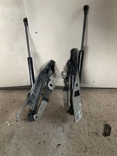 AUDI TT TTS MK2  BONNET HINGES  8J0823302H 8J0823301H