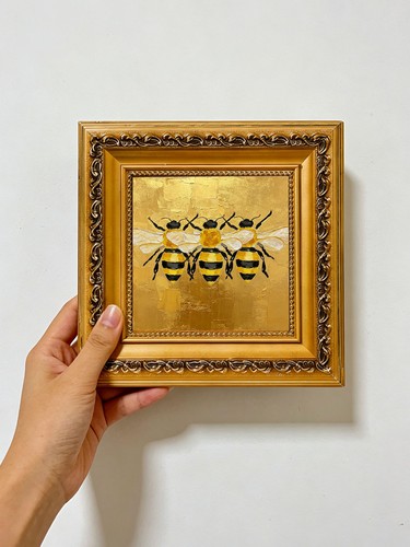 Three bees gold - bees, oil