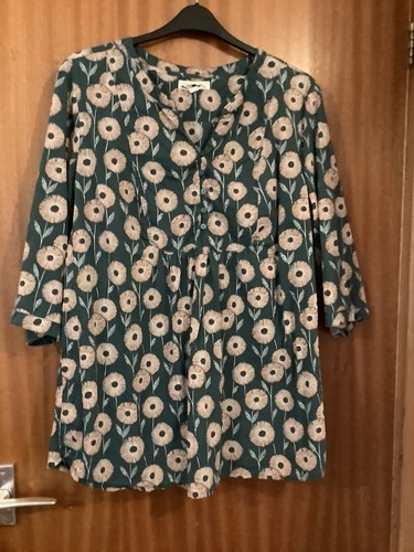 Dark green floral seasalt - floral,