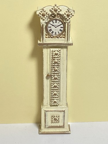 Dolls house 12 scale - 🌼,