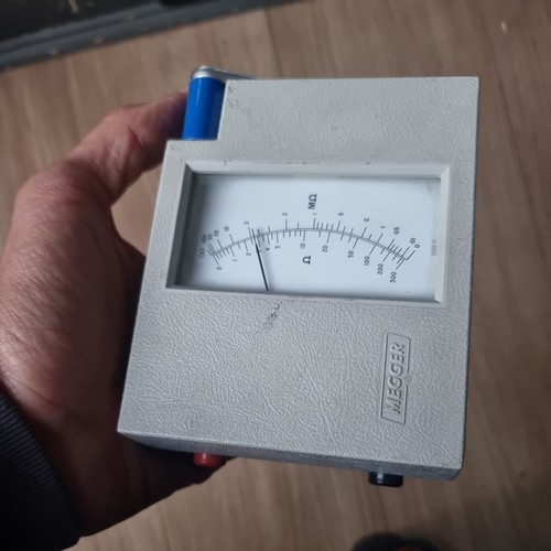 Vintage megger ohms meter - ohms,