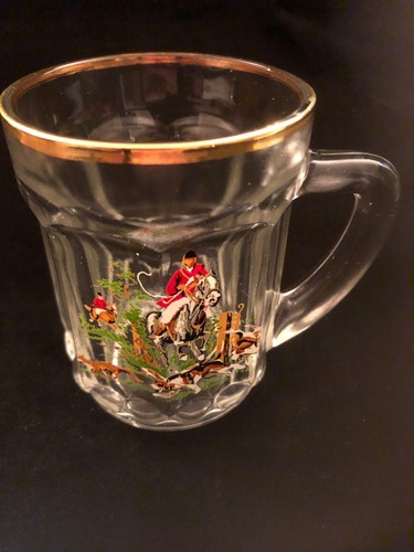 Vintage fox hunting - glass, beer