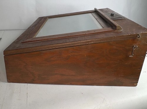 Vintage wooden light box - vintage,