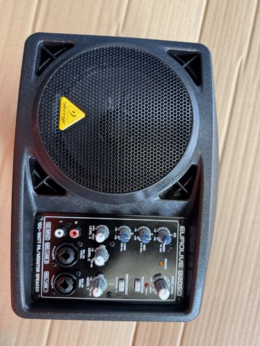 Behringer eurolive b205d - eurolive,
