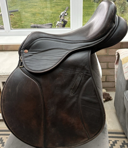 17inch saddle company brown - saddle,