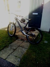 cube 2010 Full Suspension