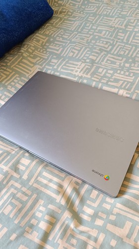Samsung chromebook 6 - 4+, 15.6"