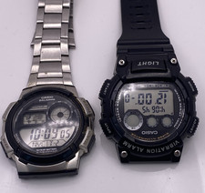 2 Casio Watches Working Damaged Bracelets  Spares Or Repair 3198 3416